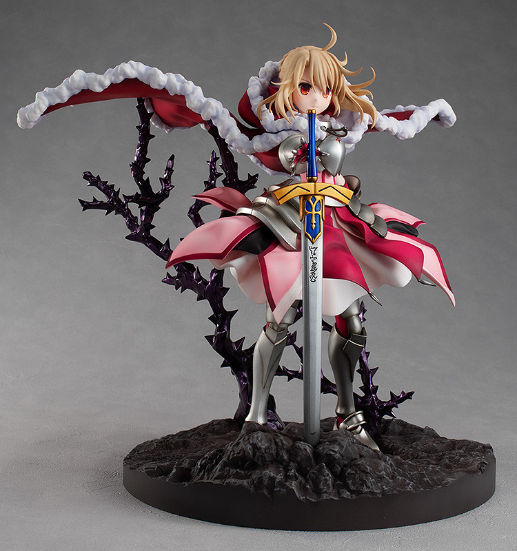 figurine-Illyasviel-von-Einzbern-Sabre-Altria-Ver-KDcolle