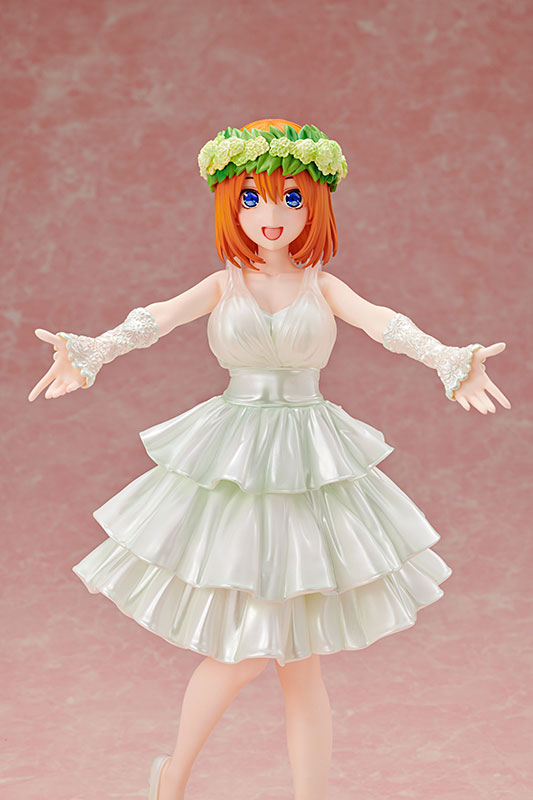 Figurine Yotsuba Nakano Ver. Wedding - AMAKUNI x AmiAmi