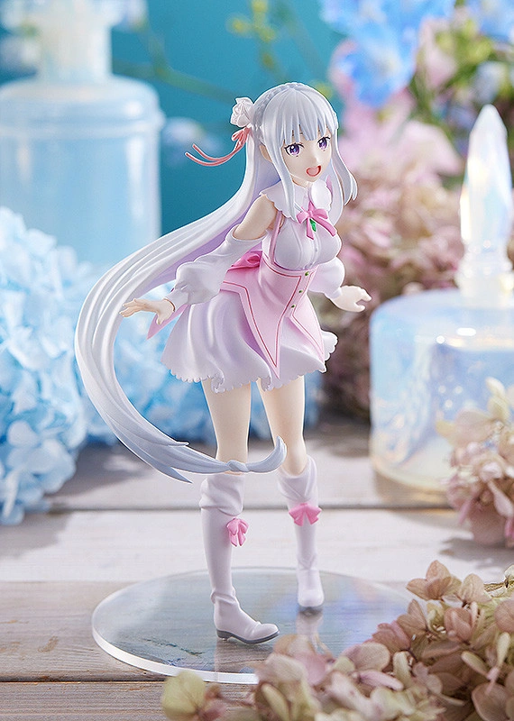 Figurine Re Zero kara Hajimeru Isekai Seikatsu - Emilia - Ver. Memory Snow - Pop Up Parade - Good Smile Company