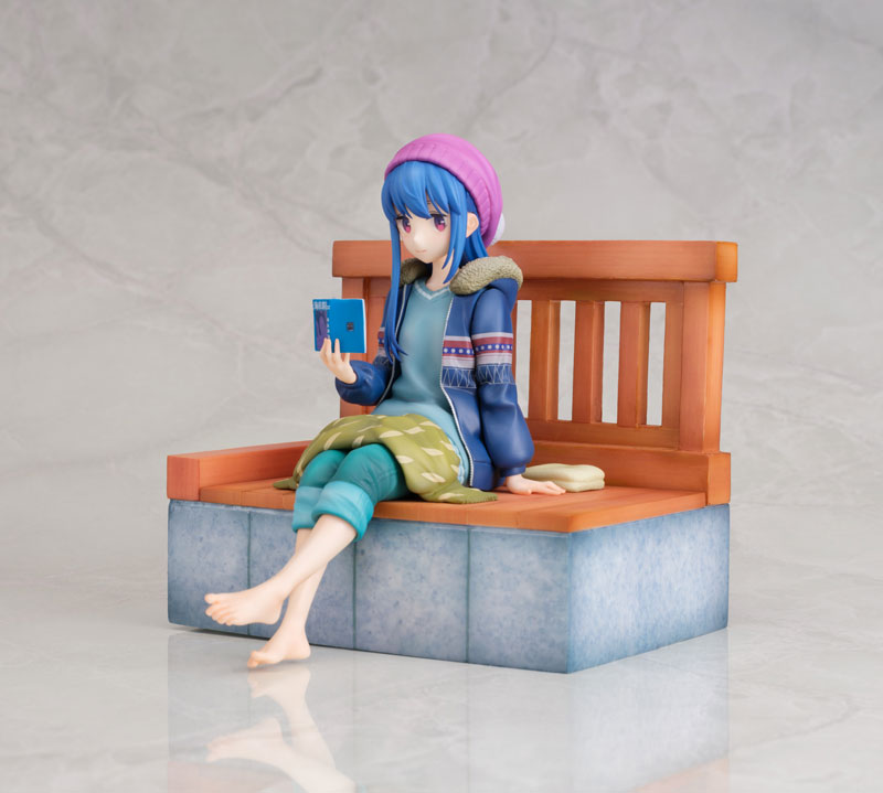 Figurine Yuru Camp - Rin Shima - Ver. Foot Bath - AmiAmi