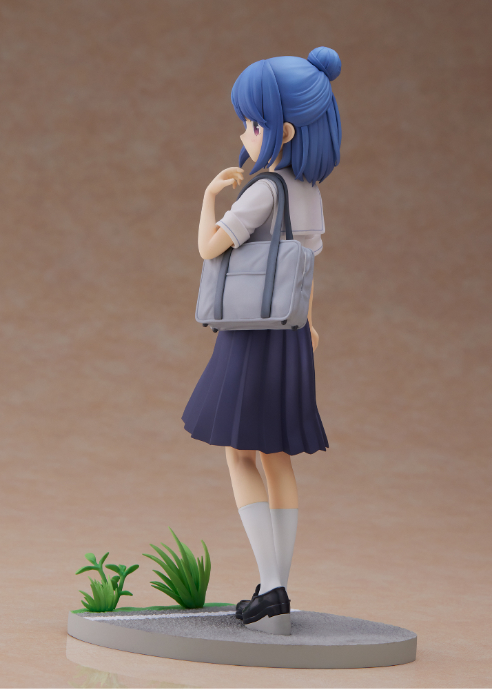 Figurine Yuru Camp - Rin Shima – Ver. Junior High School Student – 1/7 – PLUM