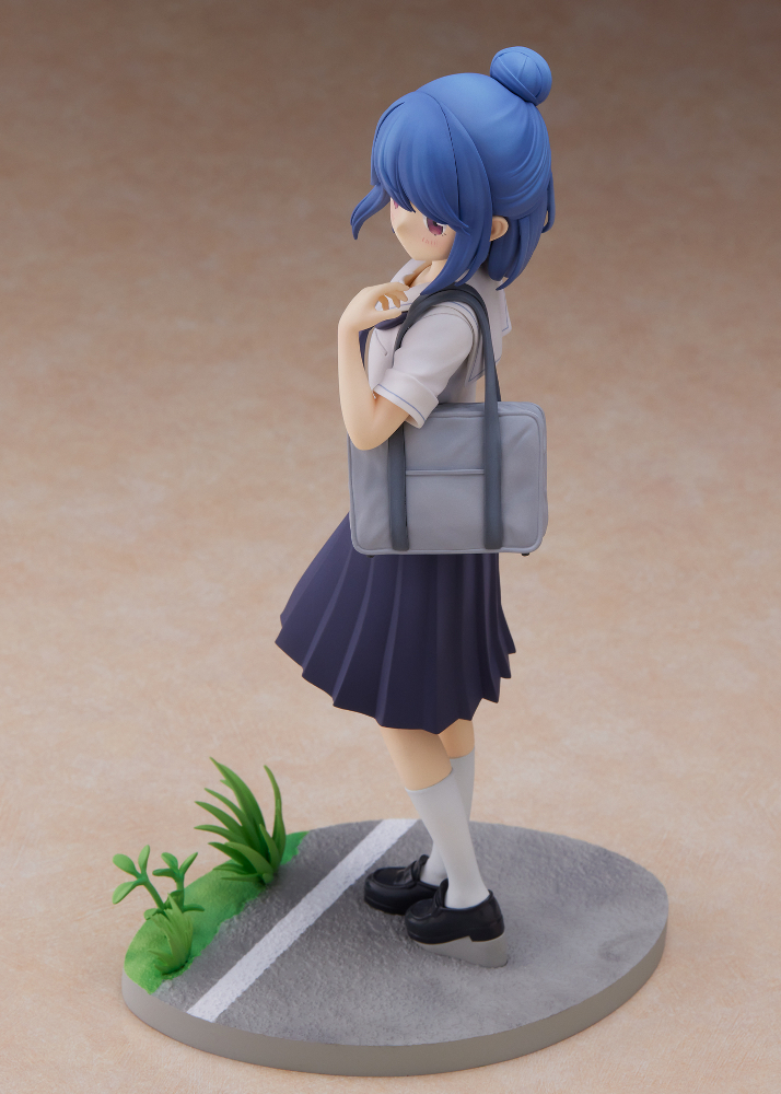 Figurine Yuru Camp - Rin Shima – Ver. Junior High School Student – 1/7 – PLUM
