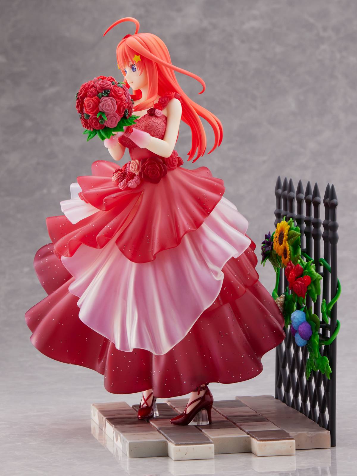 Figurine The Quintessential Quintuplets - Itsuki Nakano - Ver. Floral Dress - 1/7 - Shibuya Scramble Figure - Alpha Satellite/eStream