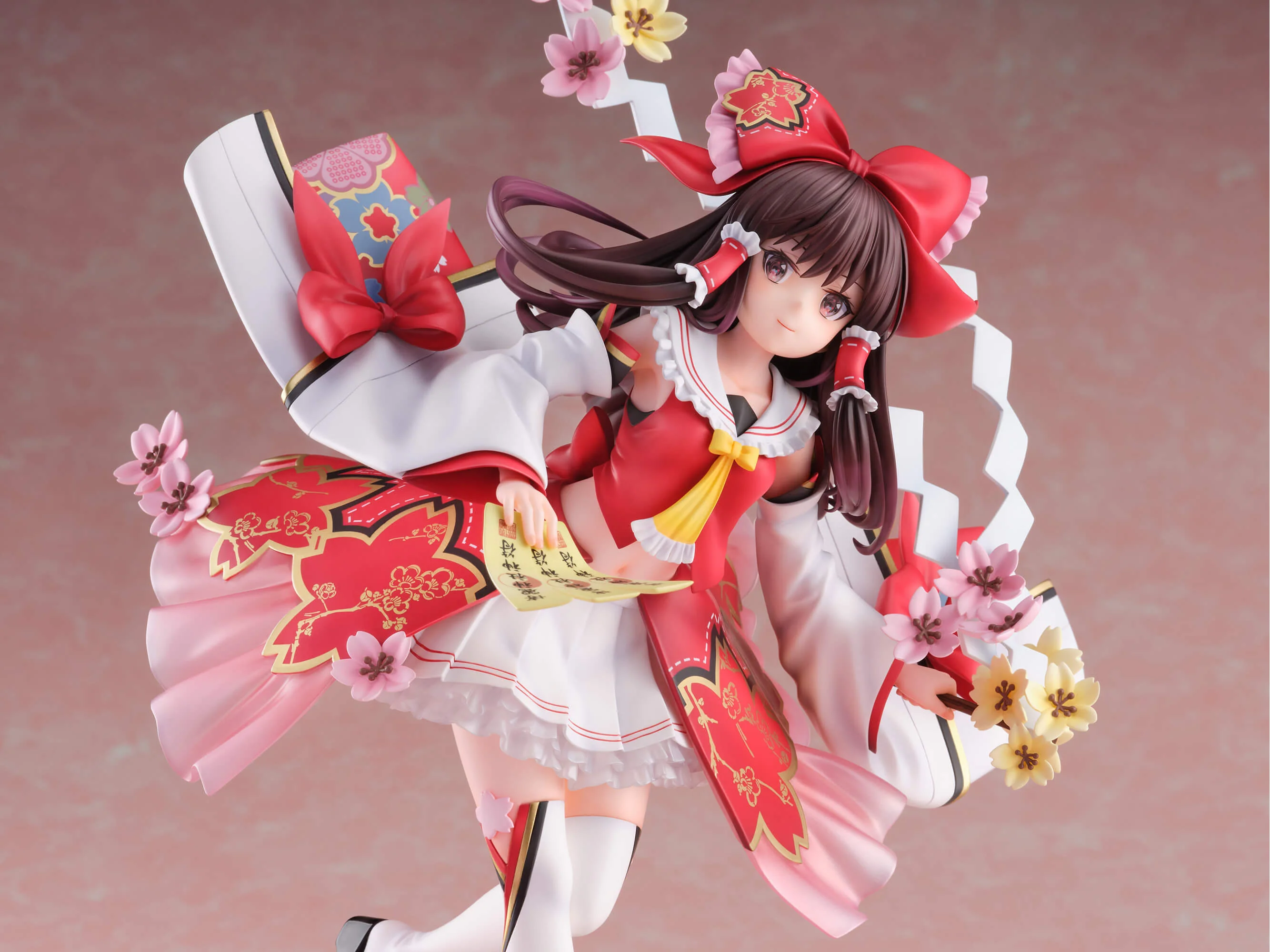 Figurine Touhou Project - Reimu Hakurei - Ver. Illustration by Fuzichoco - 1/7 - F:Nex - FuRyu