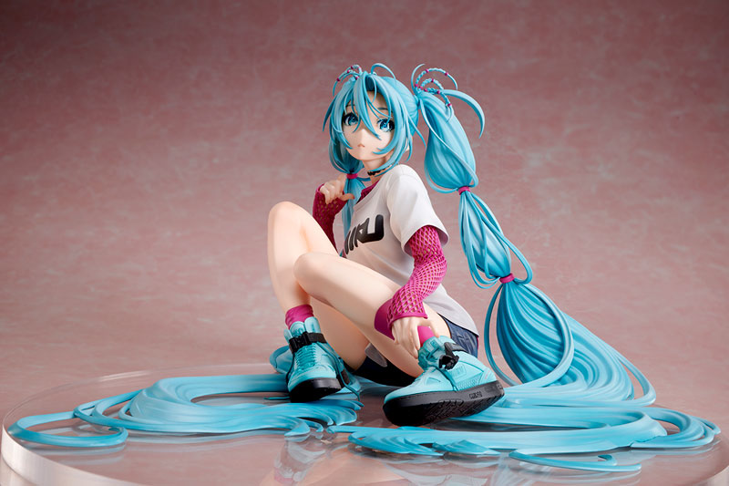 Figurine Vocaloid - Hatsune Miku - Ver. The Latest Street Style "Cute" - 1/4 - Stronger
