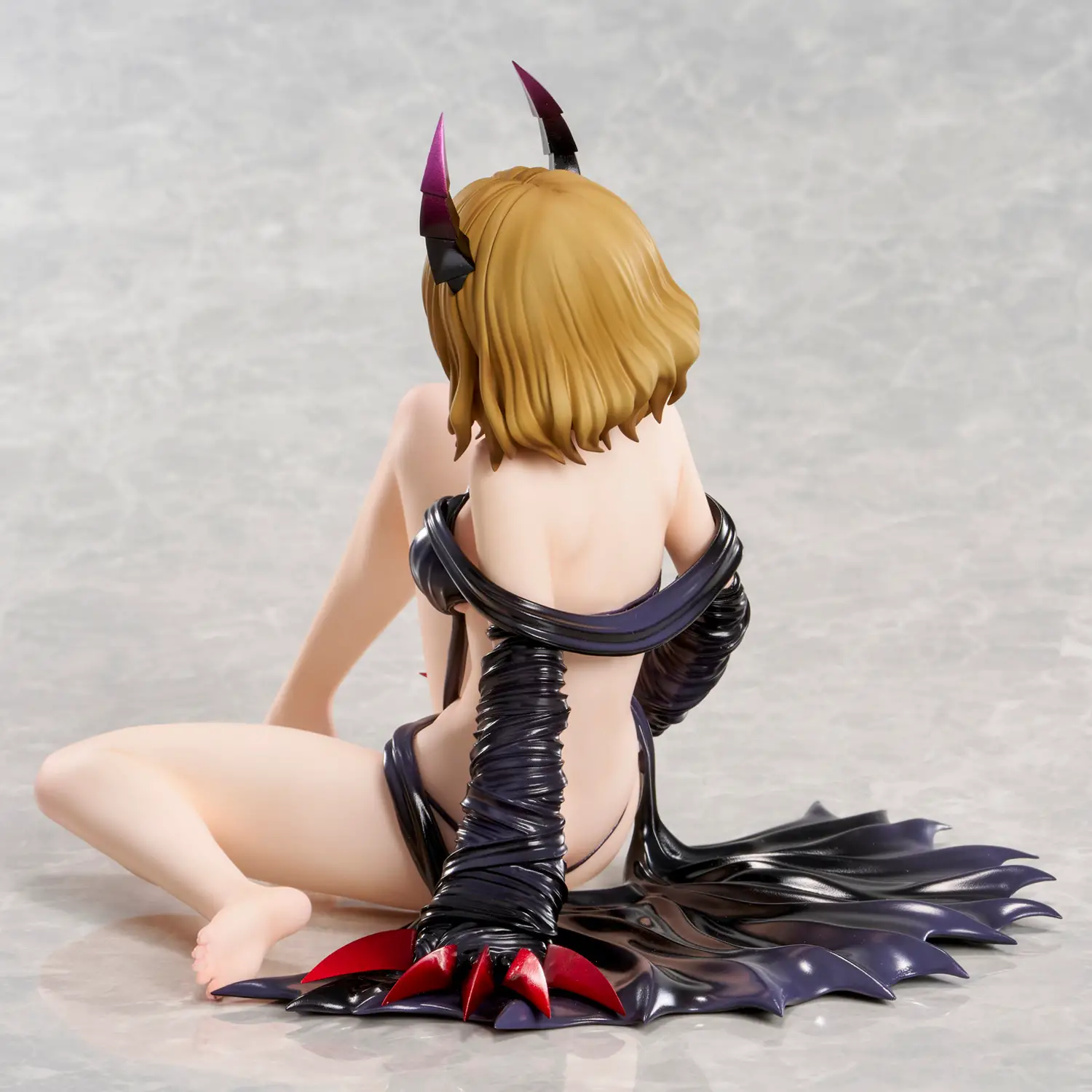 Figurine To LOVE Ru Darkness - Risa Momioka - Ver. Darkness - 1/6 - Union Creative
