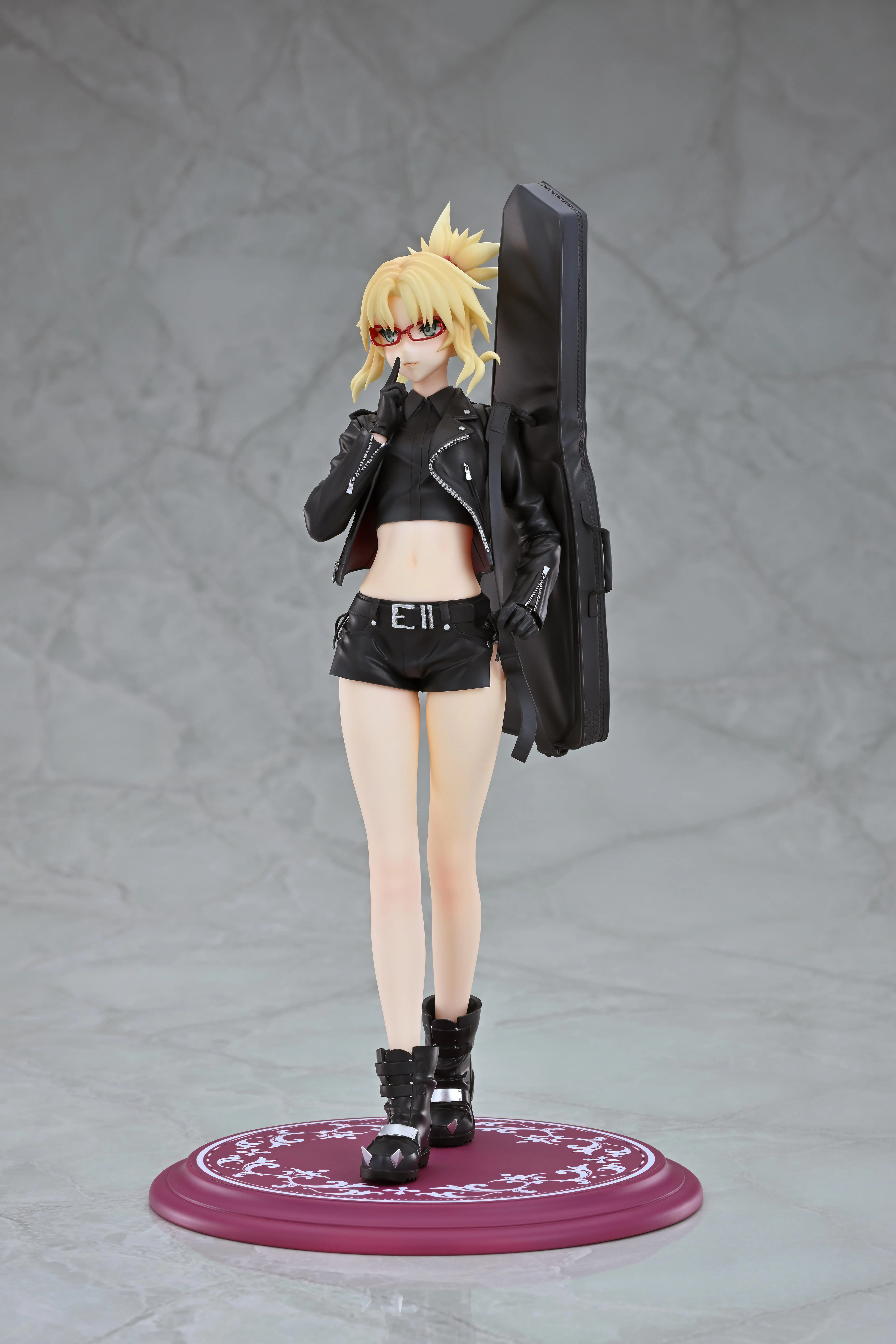 Figurine Fate/Apocrypha - Saber of Red/Mordred - Ver. Original Glasses Model - 1/7 - Wanderer