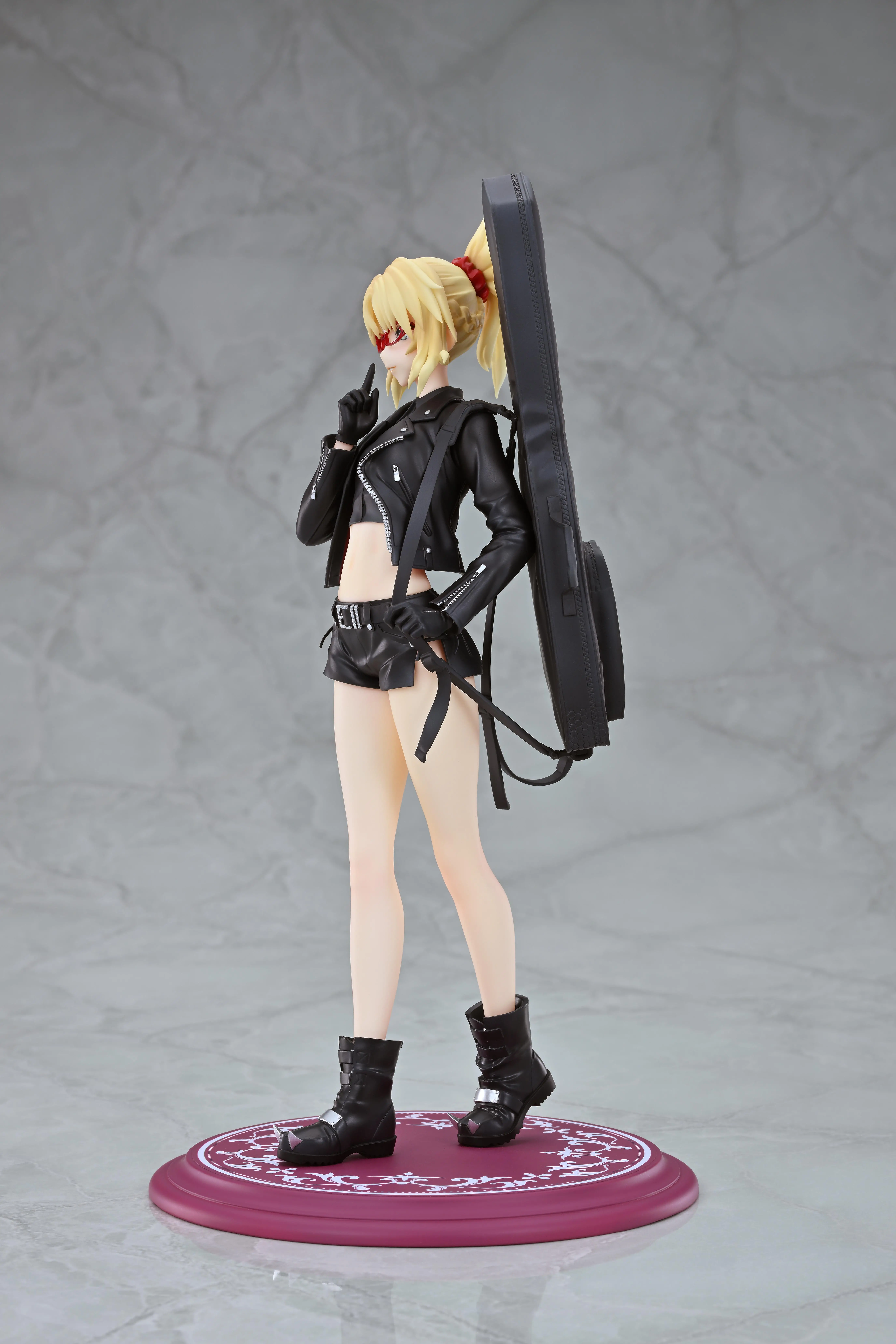 Figurine Fate/Apocrypha - Saber of Red/Mordred - Ver. Original Glasses Model - 1/7 - Wanderer