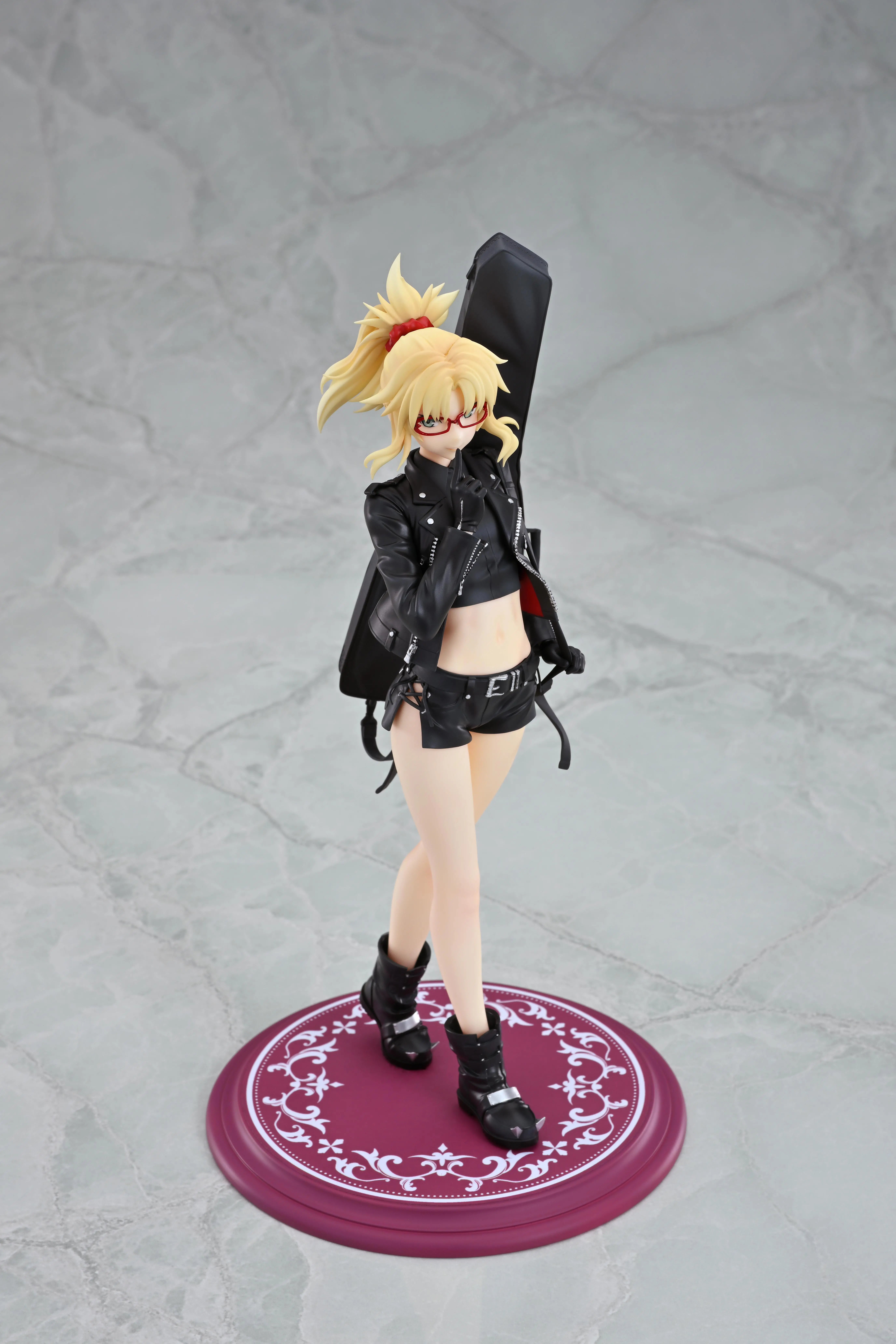 Figurine Fate/Apocrypha - Saber of Red/Mordred - Ver. Original Glasses Model - 1/7 - Wanderer