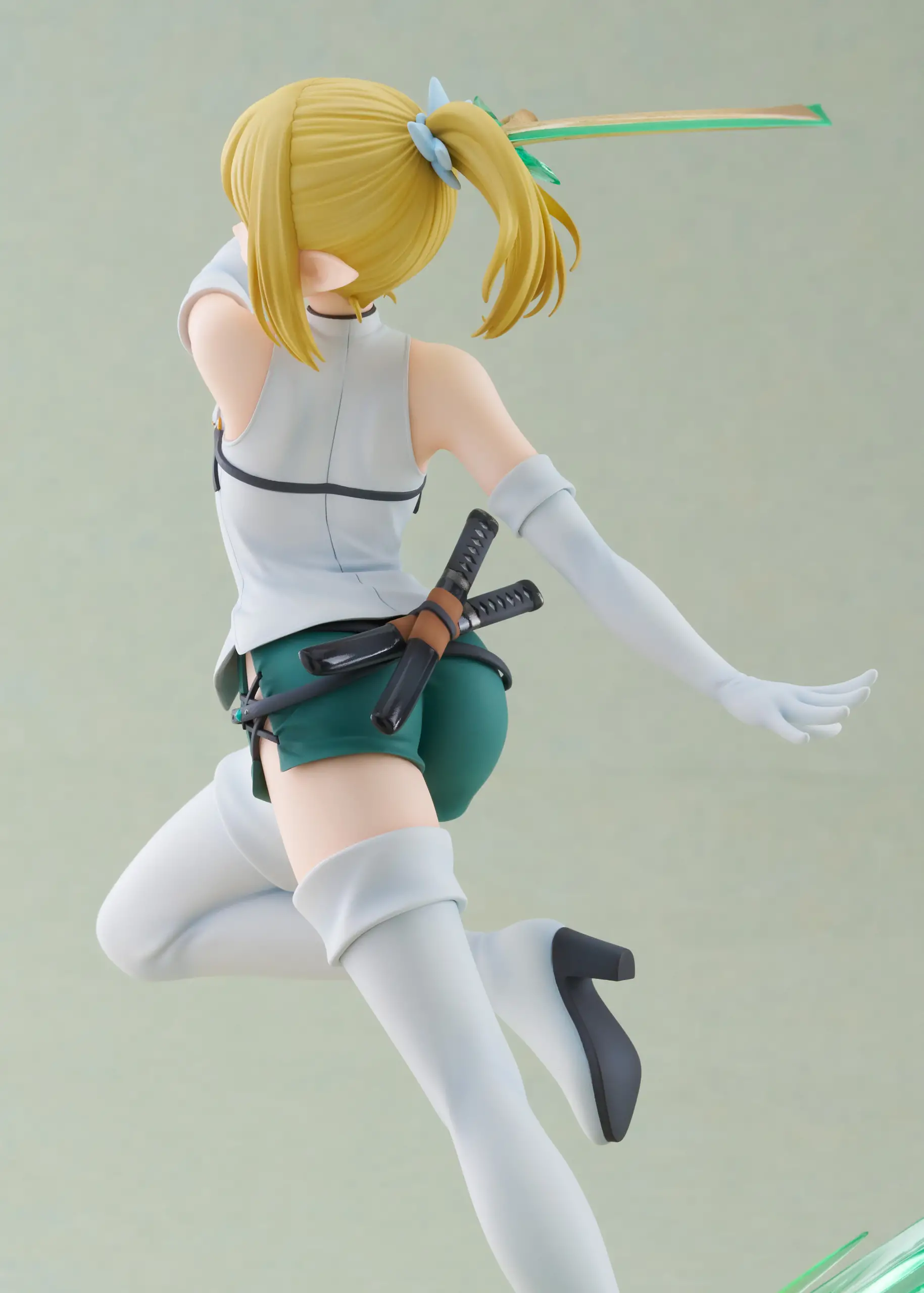 Figurine DanMachi: La Légende des Familias - Ryuu Lion - Ver. Level 6 - 1/7 - Alice Glint