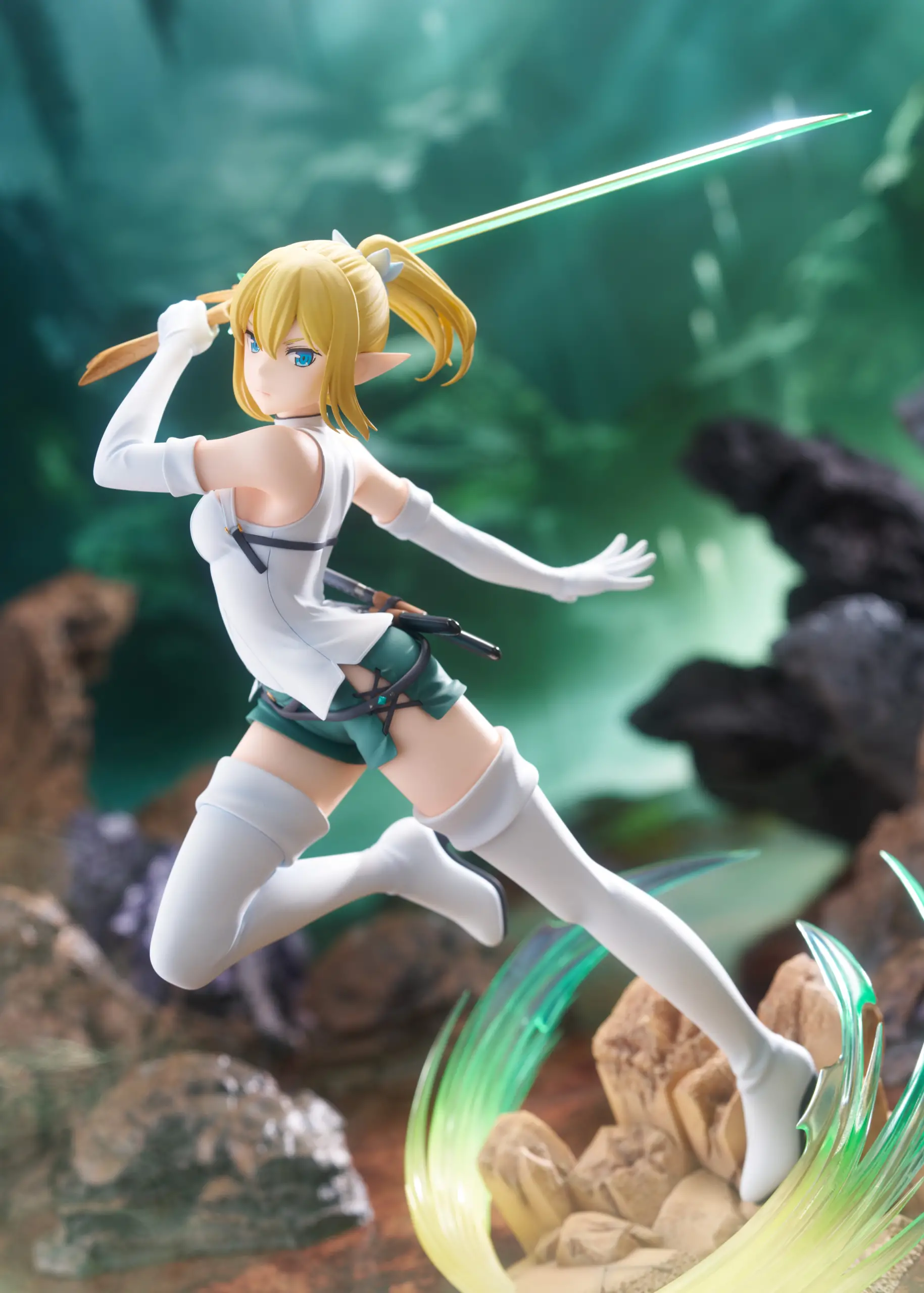Figurine DanMachi: La Légende des Familias - Ryuu Lion - Ver. Level 6 - 1/7 - Alice Glint