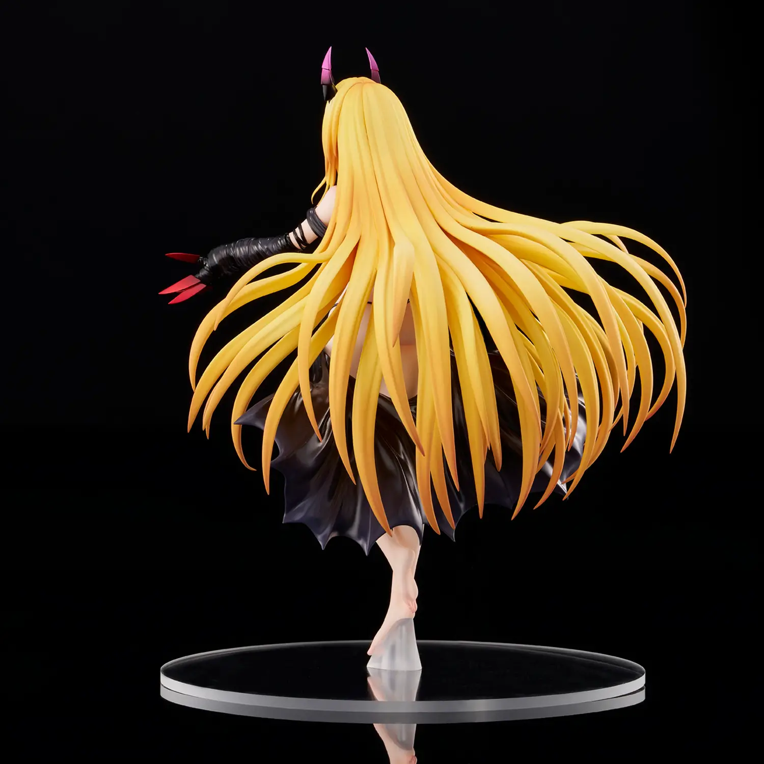 Figurine To LOVE Ru Darkness - Golden Darkness - Ver. Darkness - 1/6 - Union Creative