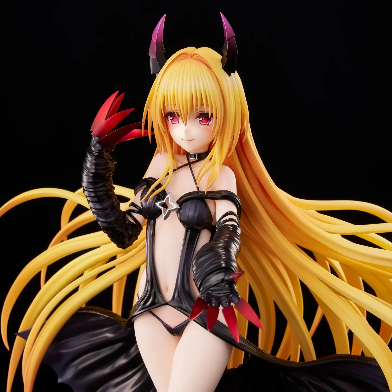 Figurine To LOVE Ru Darkness - Golden Darkness - Ver. Darkness - 1/6 - Union Creative