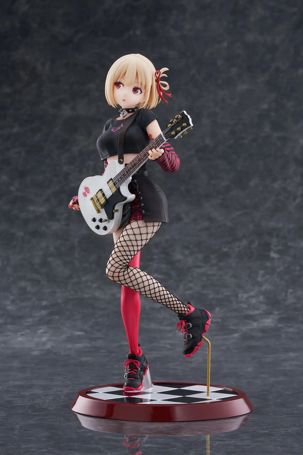 Figurine Lycoris Recoil - Chisato Nishikigi - Ver. Band - 1/7 - Spiritale