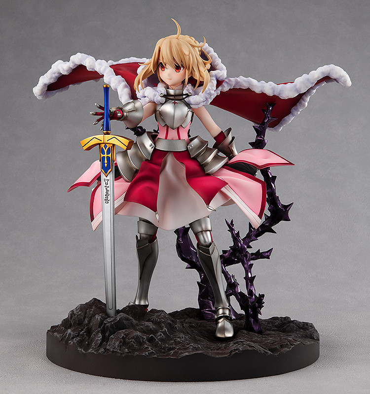 figurine-Illyasviel-von-Einzbern-Sabre-Altria-Ver-KDcolle