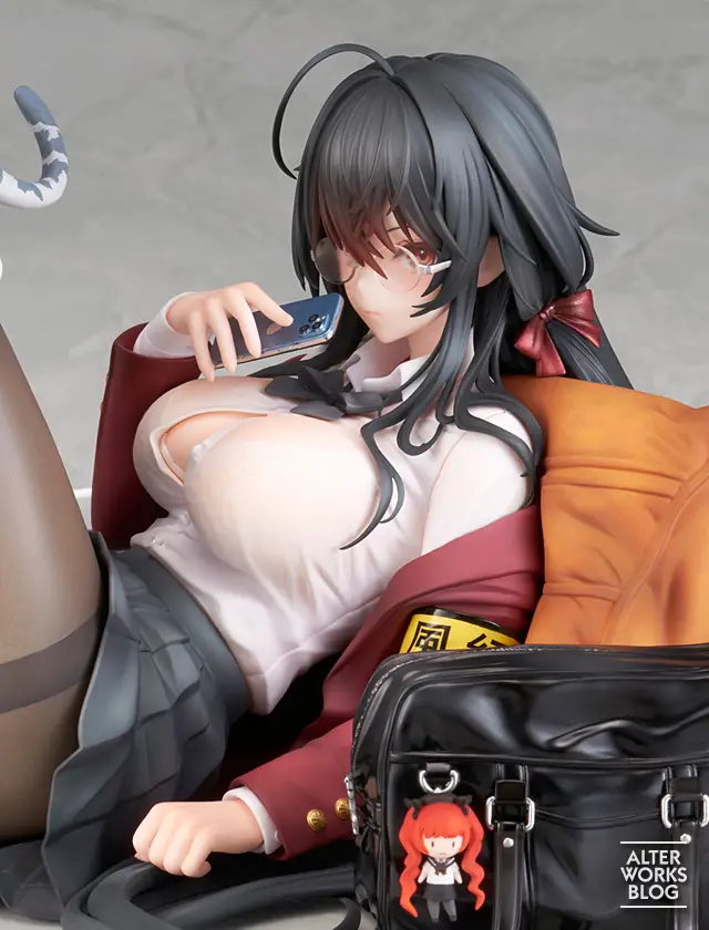 Figurine Azur Lane - Taihou - Ver. Sweet Time After School - 1/7 - Alter