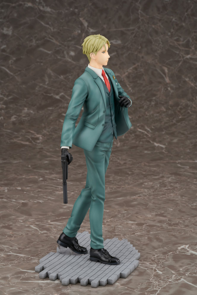 Figurine SPY x FAMILY - Loid Forger - 1/7 - F:Nex - FuRyu