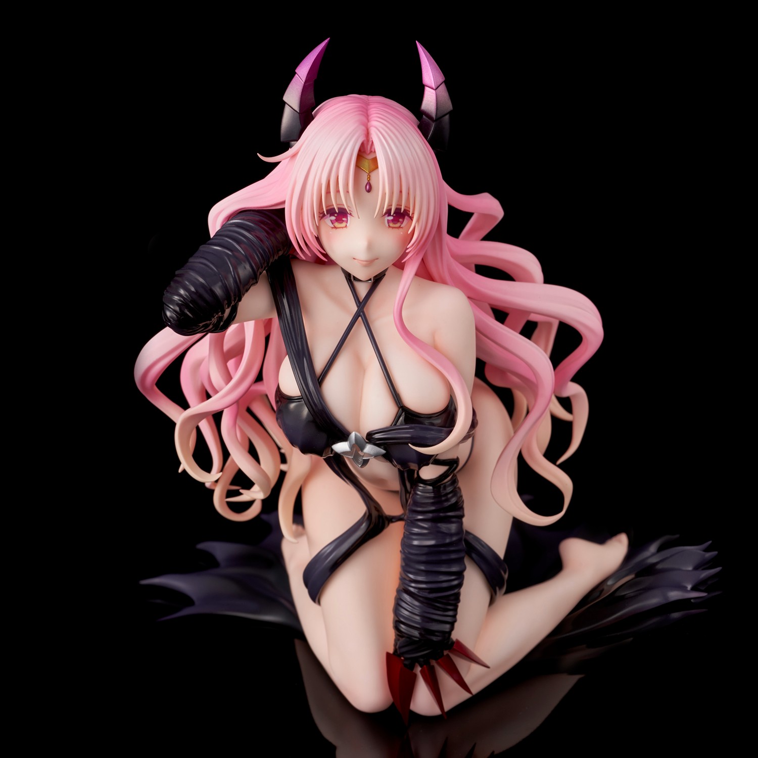 Figurine To LOVE Ru Darkness - Sephie Michaela Deviluke - Ver. Darkness - 1/6 - Union Creative